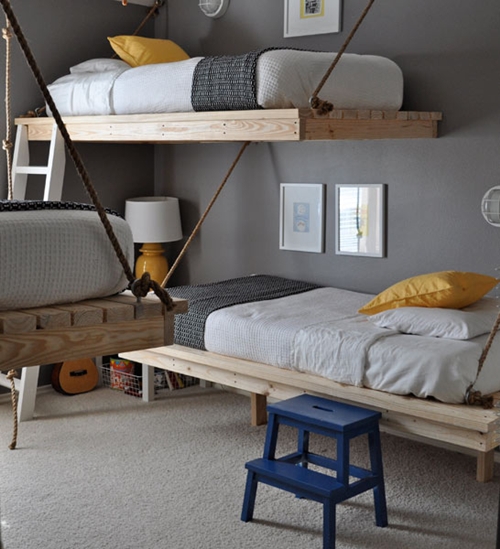 muebles hechos con palets, cama hecha con palets